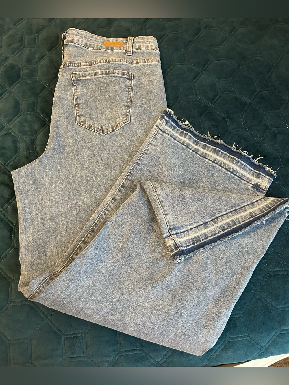 BLEU tm- Medium Light Wash Women’s Luxury Jeans - Wide leg Raw Hem size 16 / 18